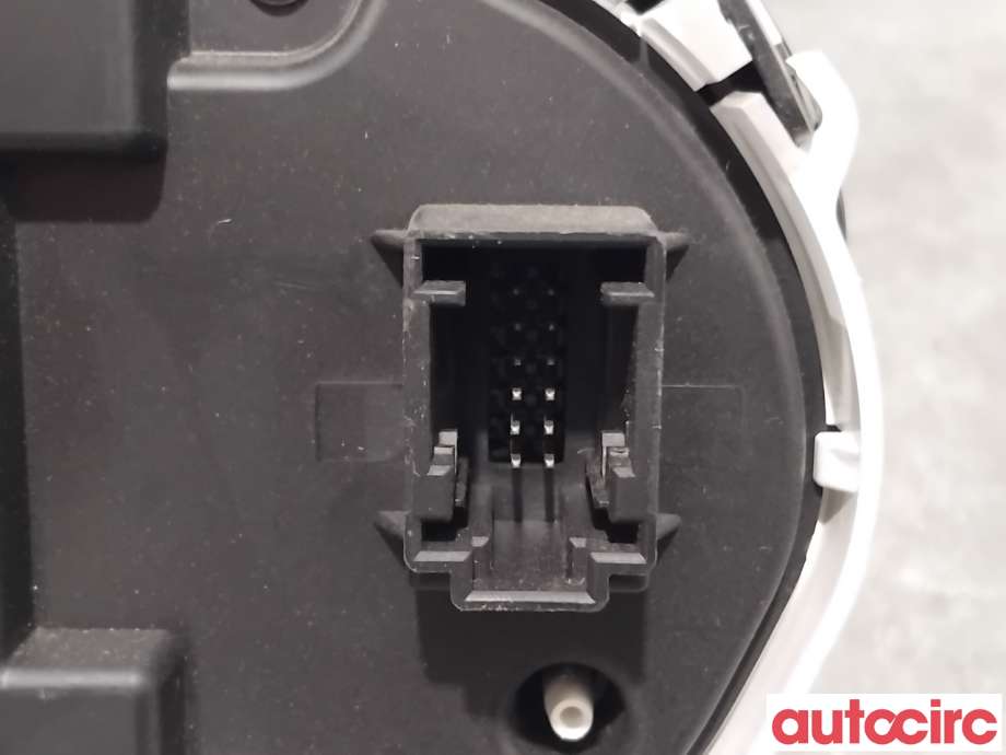 Instrumentpanel til Ford Fiesta 2013-2017 (Type VI, Fase 2) (FORD|2086524||C1BT-10849-EAJ)