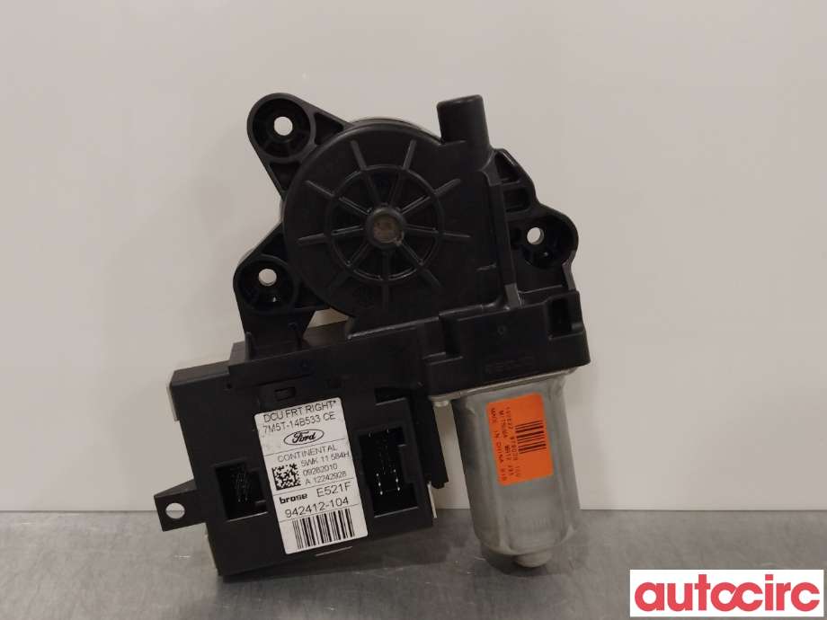 Ruteheis høyre foran til Ford Kuga 2008-2012 (Type I)  (FORD|1767044|7M5T-14B533-CE)