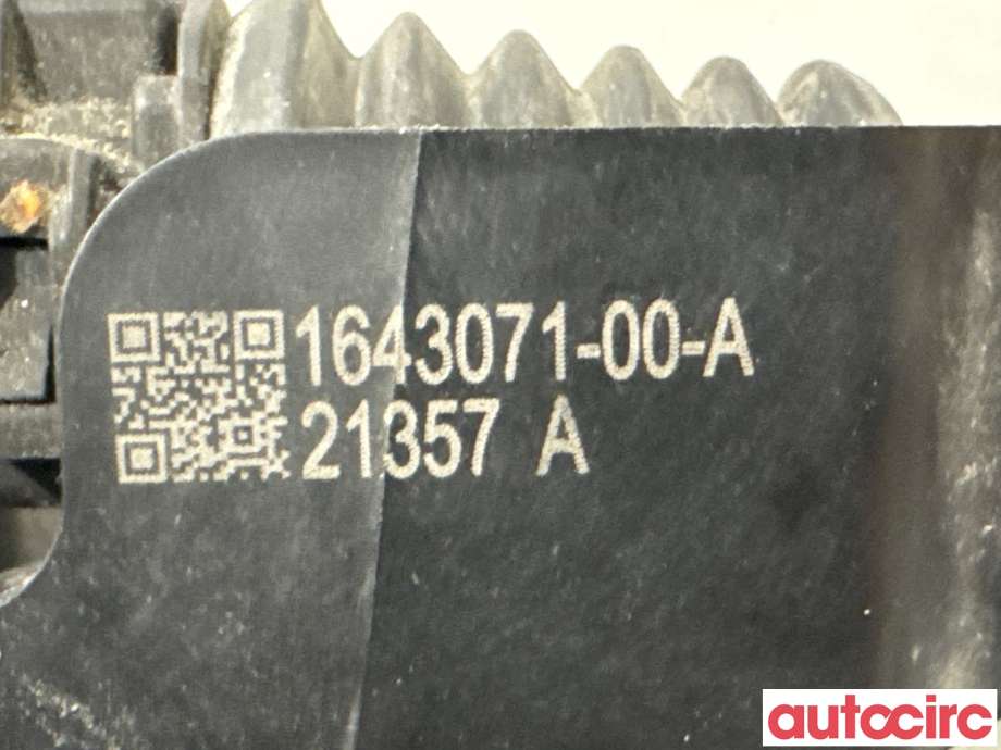 Diverse deler til Tesla Model 3 2018-2023 (Fase 1) (TESLA|1643071-00-A|)