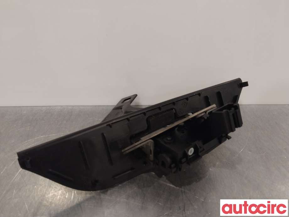 Baklukelås til Ford Kuga 2008-2012 (Type I)  (FORD|1743700||8V41-S442A66-AF)
