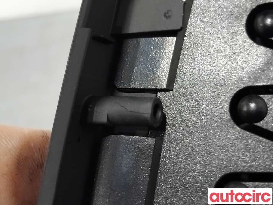 Dashbord friskluftdyse til Mercedes E-Klasse 2006-2009 (Fase 2) (W211) (W211) (MERCEDES|A2118301854|)