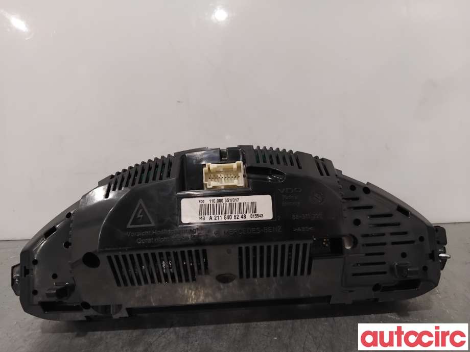 Instrumentpanel til Mercedes E-Klasse 2006-2009 (Fase 2) (W211) (W211) (MERCEDES|A2114407411|110080351017|A2115406248)