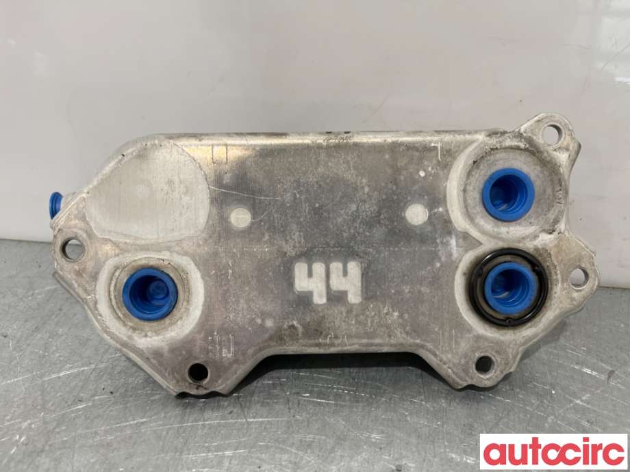 Oljekjøler til Toyota RAV4 2006-2009 (Type III, Fase 1)  (TOYOTA|157100R010|988967T|15710-0R010)