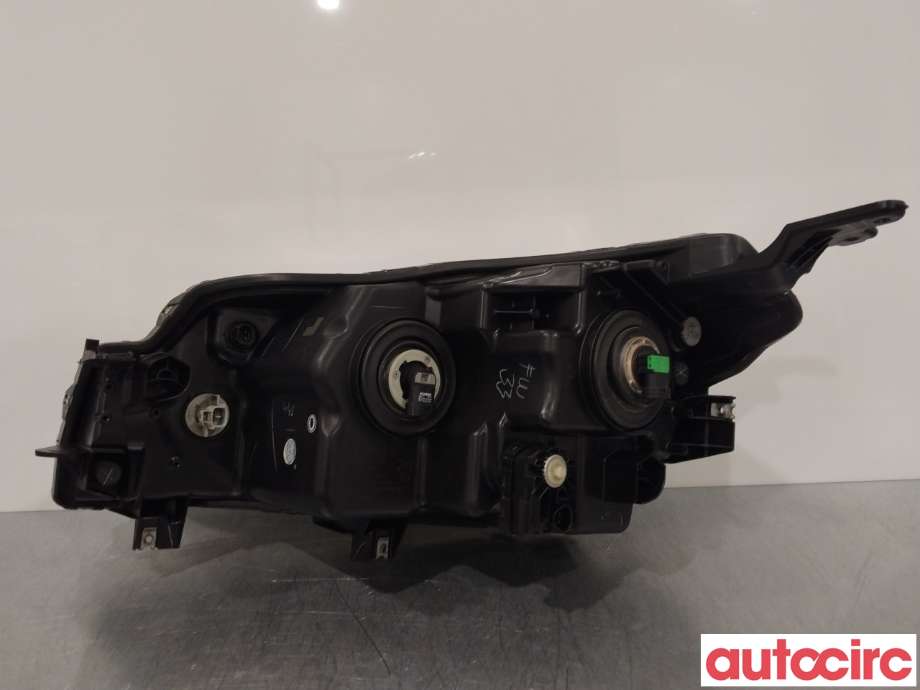 Frontlykt høyre halogen til Suzuki Vitara 2015-->> (Type IV)  (SUZUKI|35120-54P00|)