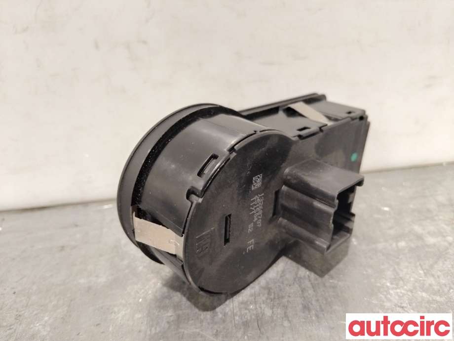 Bryter lys til Opel Insignia A 2009-2014  (OPEL|22901659||13268707)