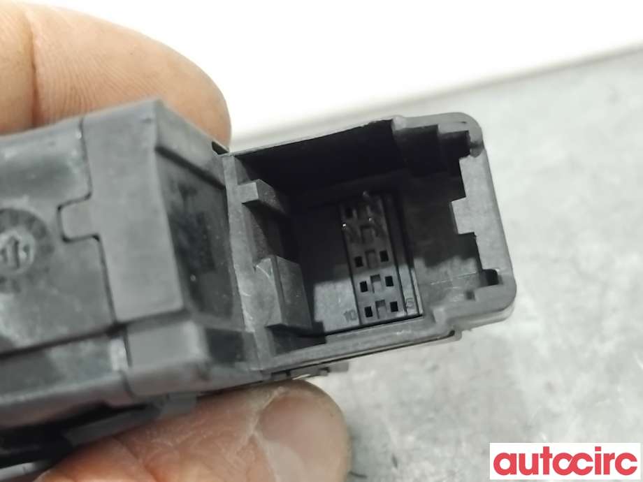 Bryter Antispinn til Opel Insignia A 2009-2014  (OPEL|13272500||12352070)