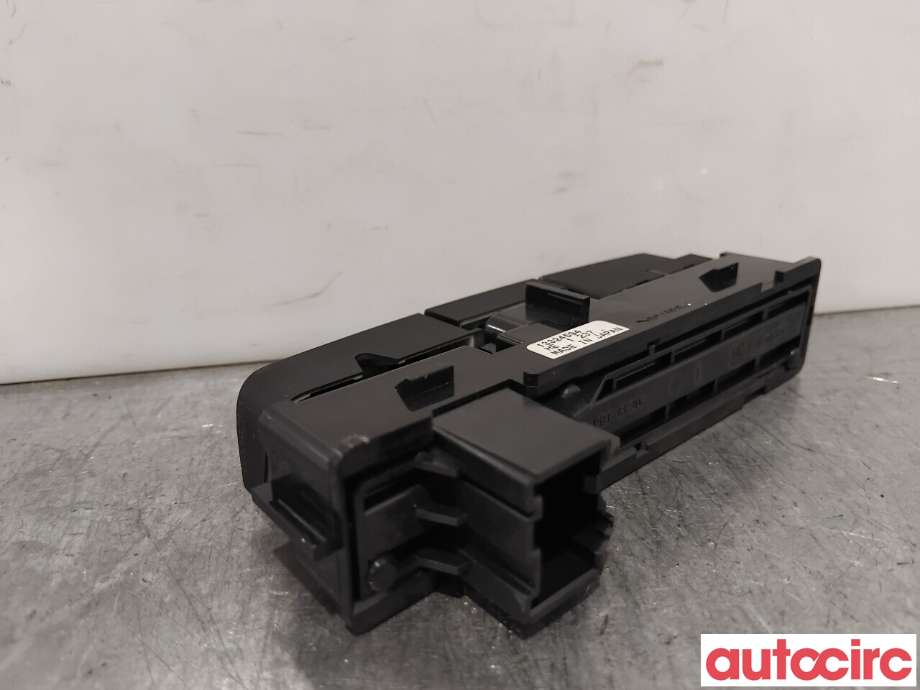 Bryter nødblink til Opel Insignia A 2009-2014  (OPEL|13324594||13224594)