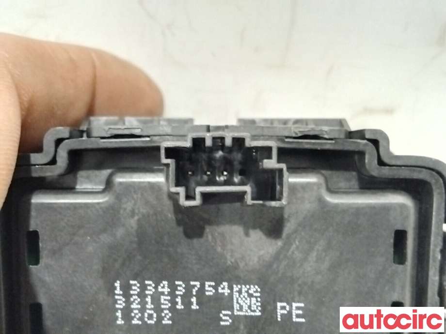 Bryter diverse til Opel Insignia A 2009-2014  (OPEL|13310070||13343754)