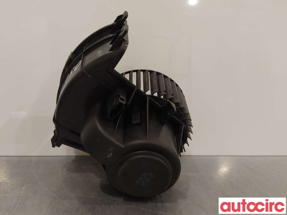 Varmeapparat motor til VW Transporter / Caravelle 2009-2015 (Fase 2) (T5) (T5) (VOLKSWAGEN|7E1820021)