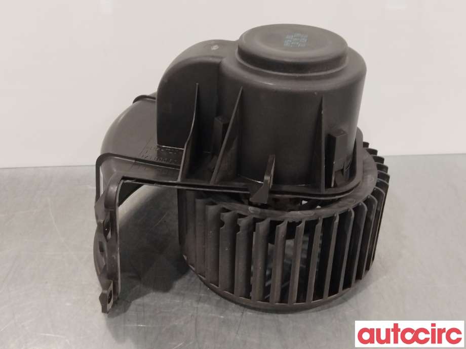 Varmeapparat motor til VW Transporter / Caravelle 2009-2015 (Fase 2) (T5) (T5) (VOLKSWAGEN|7E1820021)