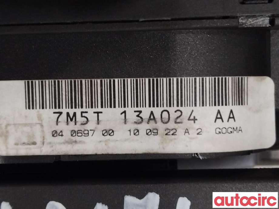 Bryter lys til Ford Kuga 2008-2012 (Type I)  (FORD|1471862|7M5T-13A024-AA)