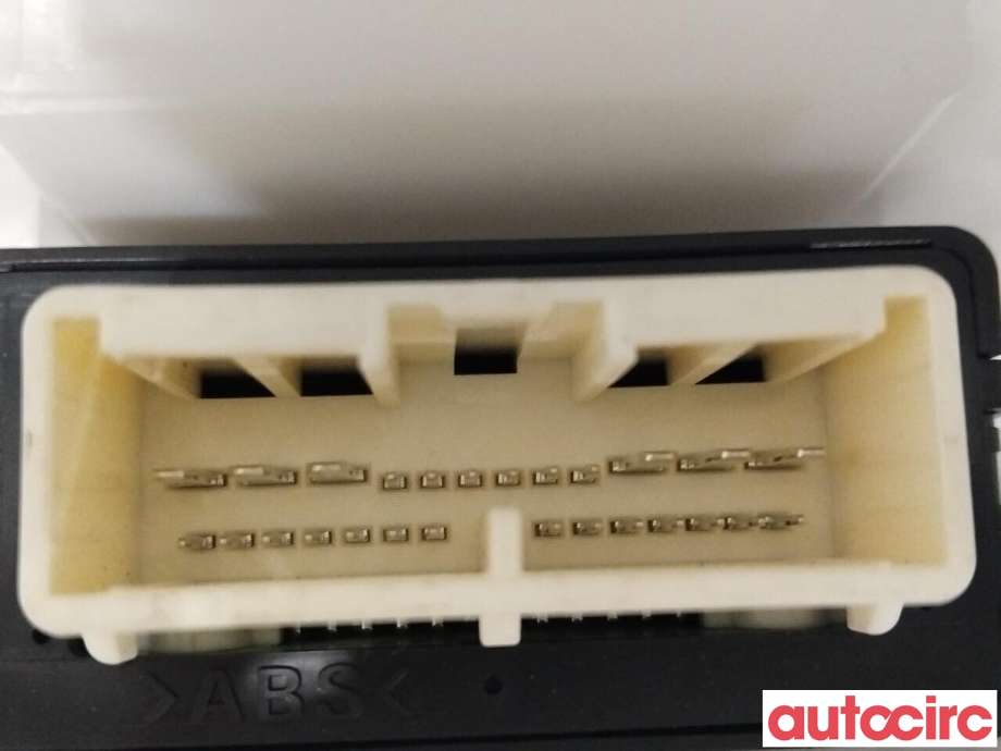 Rele diverse til Toyota RAV4 2016-2019 (Type IV, Fase 2)  (TOYOTA|8594042030|85940-42030)