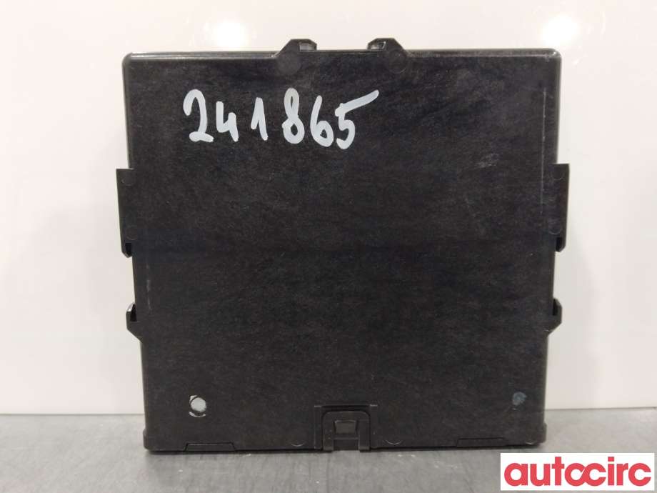 Styreenhet comfort (BCM) til Toyota RAV4 2016-2019 (Type IV, Fase 2)  (TOYOTA|8998142180)
