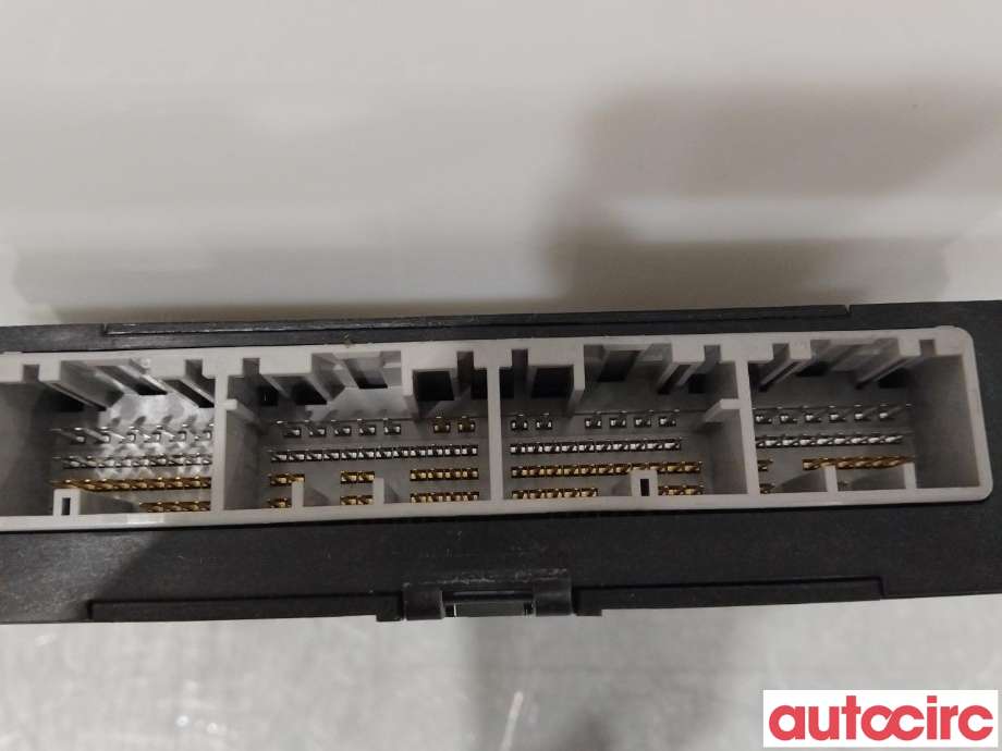 Styreenhet comfort (BCM) til Toyota RAV4 2016-2019 (Type IV, Fase 2)  (TOYOTA|8998142180)