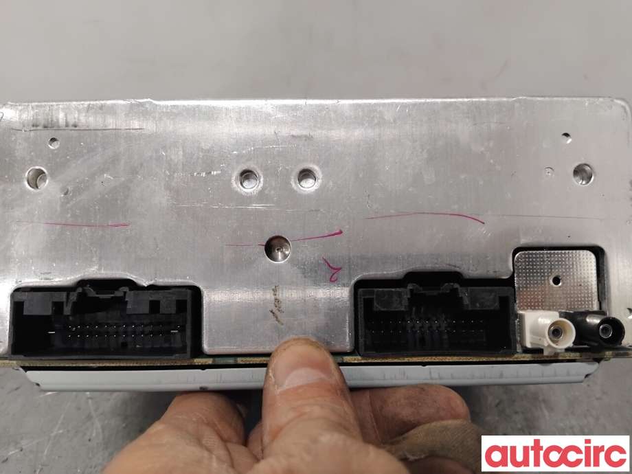 Bilstereo til Ford Fiesta 2013-2017 (Type VI, Fase 2)  (FORD|2277282||AM5T-18C815-HK)