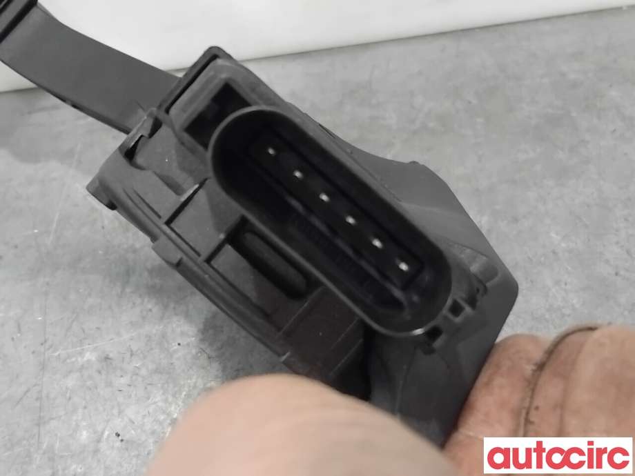 Pedal gass til Ford Fiesta 2013-2017 (Type VI, Fase 2)  (FORD|2120072|6PV009517-20|8V21-9F836-AB)