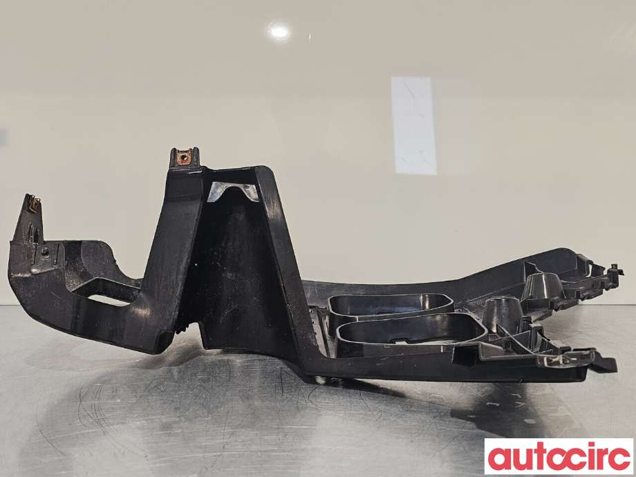 Diverse deler til BMW X6 2008-2014 (E71/E72) (E71/E72) (BMW|51127176245)