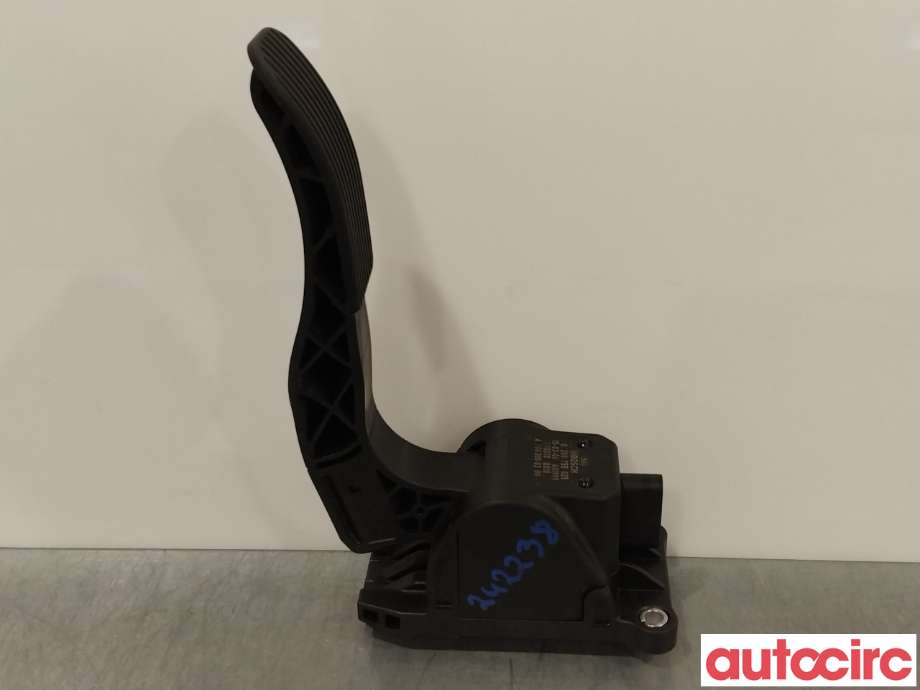 Pedal gass til VW Crafter 2011-2016 (Type I, Fase 2)  (VOLKSWAGEN|2E0721507B|)