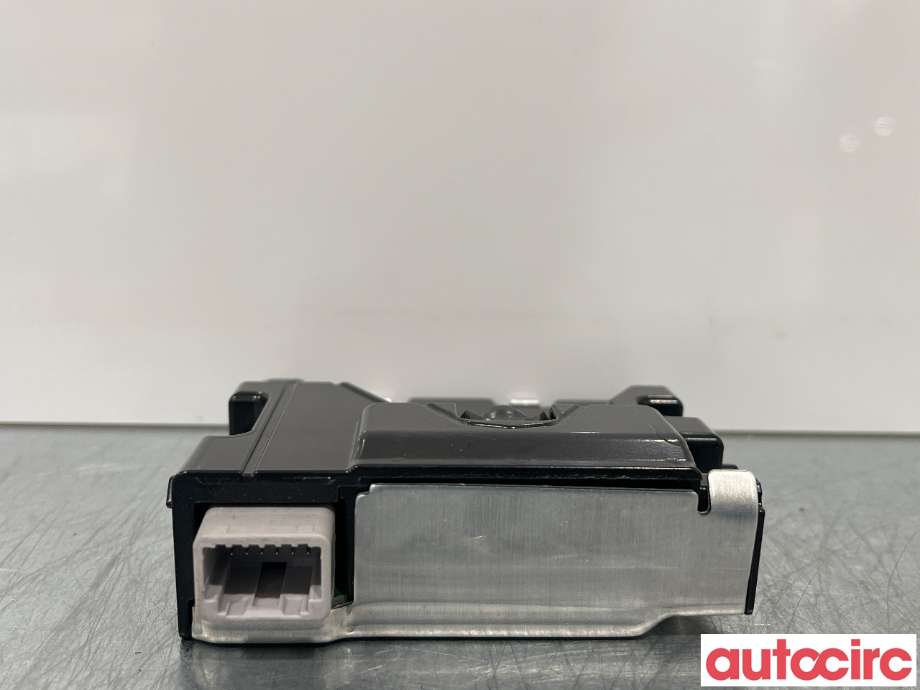 Kamera til Toyota RAV4 2016-2019 (Type IV, Fase 2) (TOYOTA|8646C42021||8646C-42021)