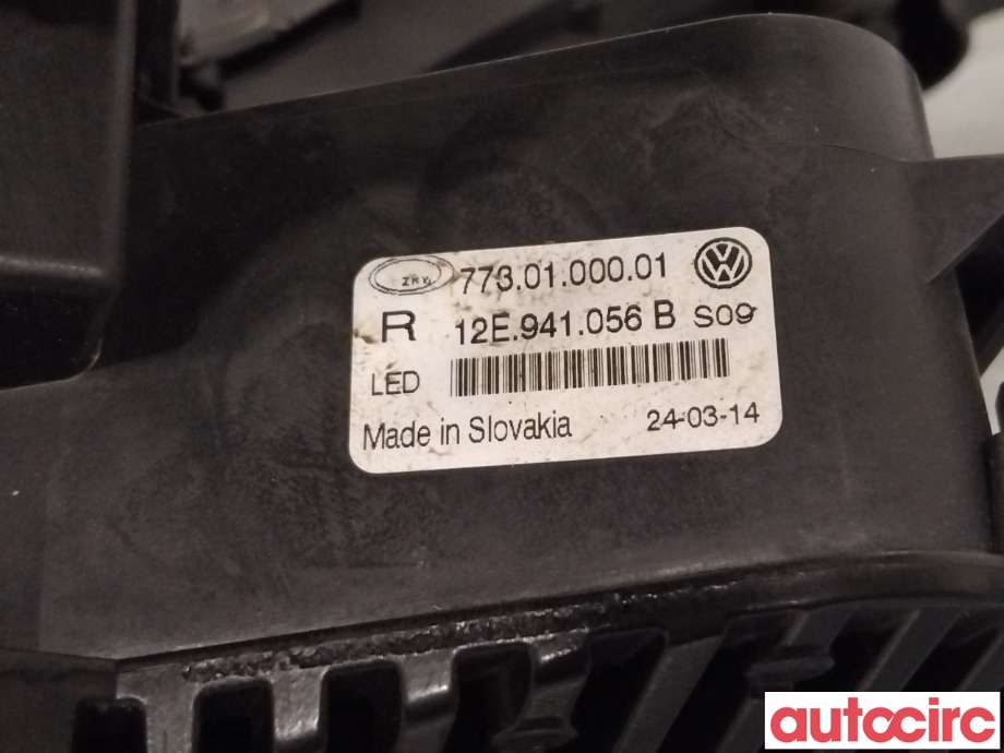 Tåkelykt høyre foran til VW E-Up 2013-2019  (VOLKSWAGEN|12E941056B)