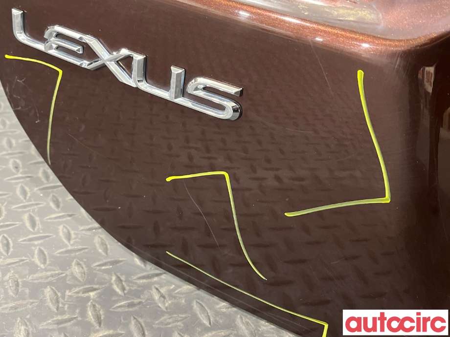 Bakluke combi til Lexus CT 2010-2020  (LEXUS|6700576010)