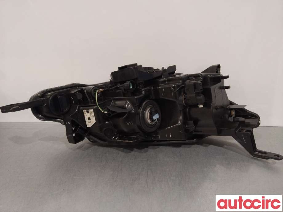 Frontlykt venstre halogen til Nissan Pulsar 2014-->>  (NISSAN|260603ZL5A)