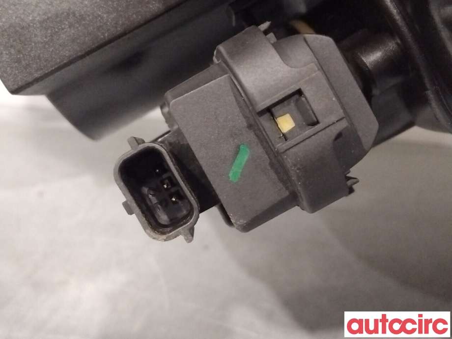 Frontlykt høyre halogen til Nissan Pulsar 2014-->> (NISSAN|260103ZL5A)