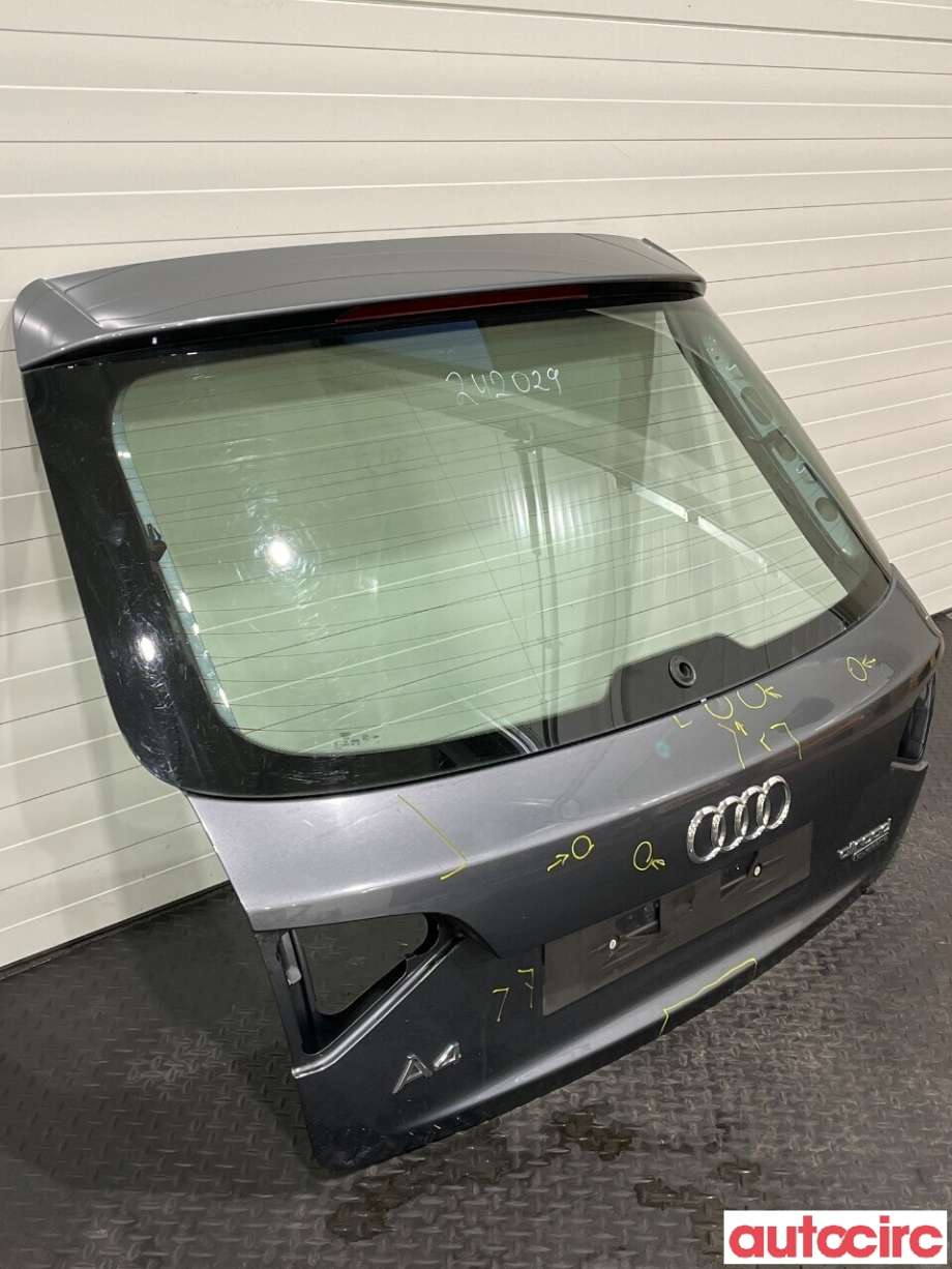 Bakluke til Audi A4 2007-2014 (Type IV) (B8) (B8) (AUDI|8K9827023)