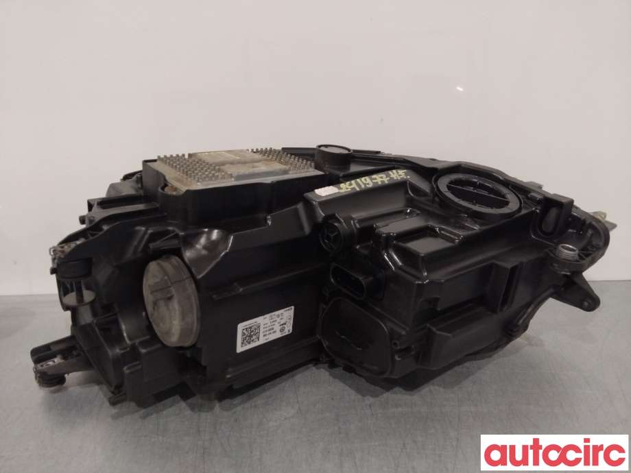 Frontlykt høyre halogen til VW e-Golf 2014-2017 (Fase 1)  (VOLKSWAGEN|5GE941774|90051017|5GE941036)