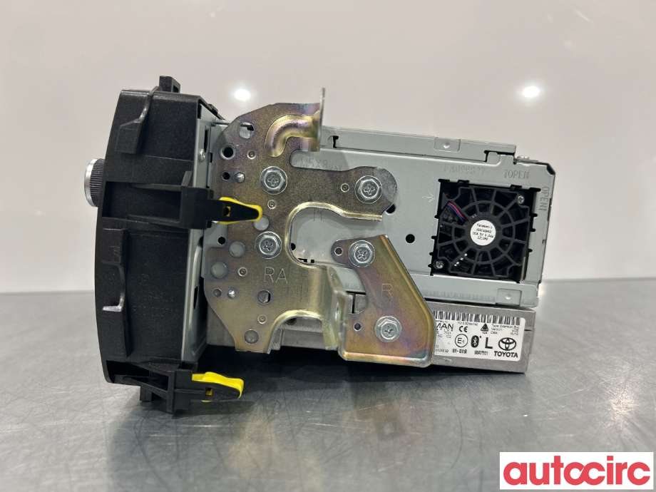 Bilstereo til Toyota Auris 2013-2015 (Type II, Fase 1)  (TOYOTA|8614002030)