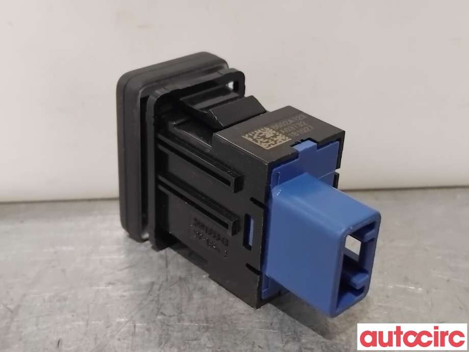 Bryter Antispinn til Mitsubishi Outlander 2015-->> (Type III, Fase 2)  (MITSUBISHI|8602A123|)