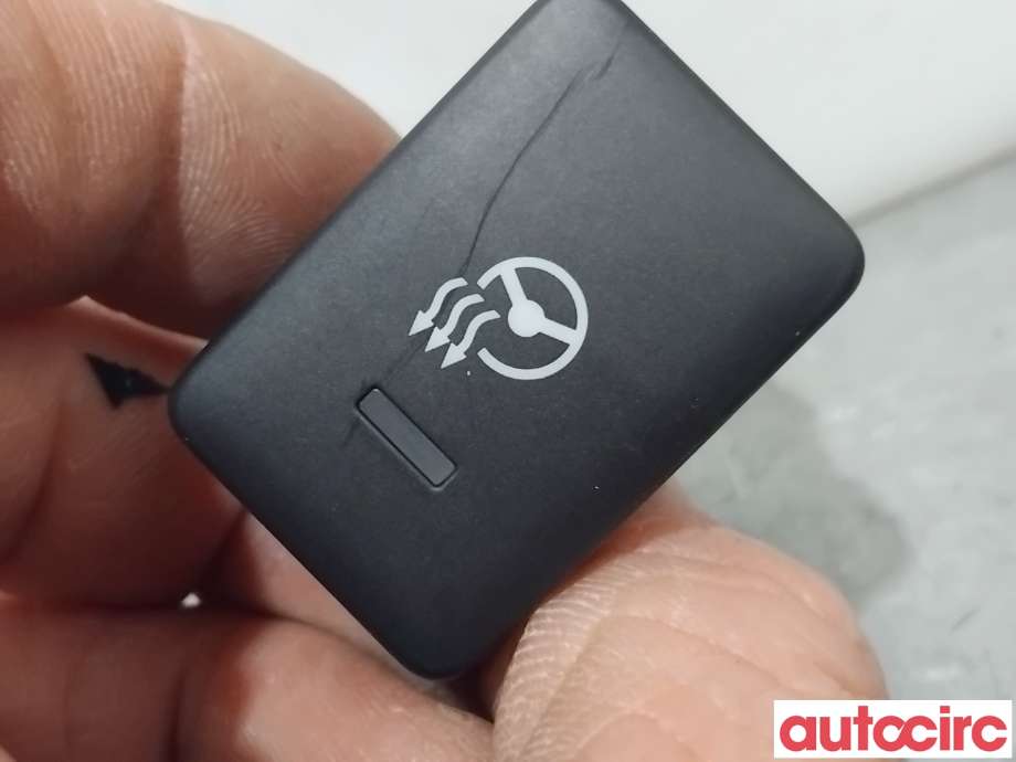Bryter diverse til Mitsubishi Outlander 2015-->> (Type III, Fase 2)  (MITSUBISHI|8612A050|)