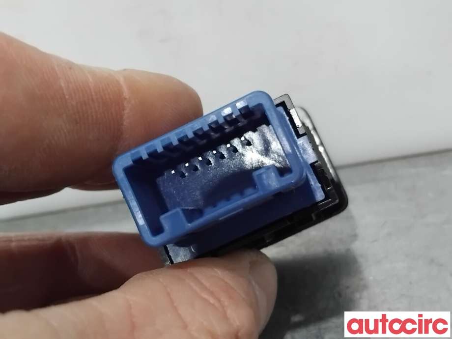 Bryter rutevarme til Mitsubishi Outlander 2015-->> (Type III, Fase 2)  (MITSUBISHI|8616A052|)