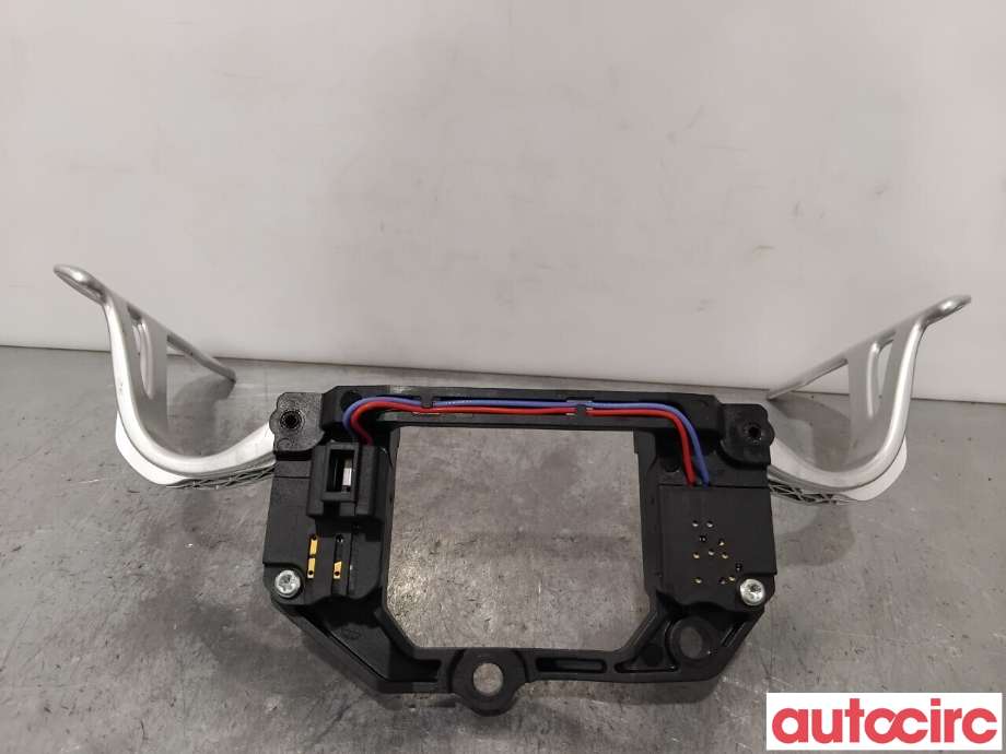 Bryter diverse til Mitsubishi Outlander 2015-->> (Type III, Fase 2) (MITSUBISHI|2401A008|)