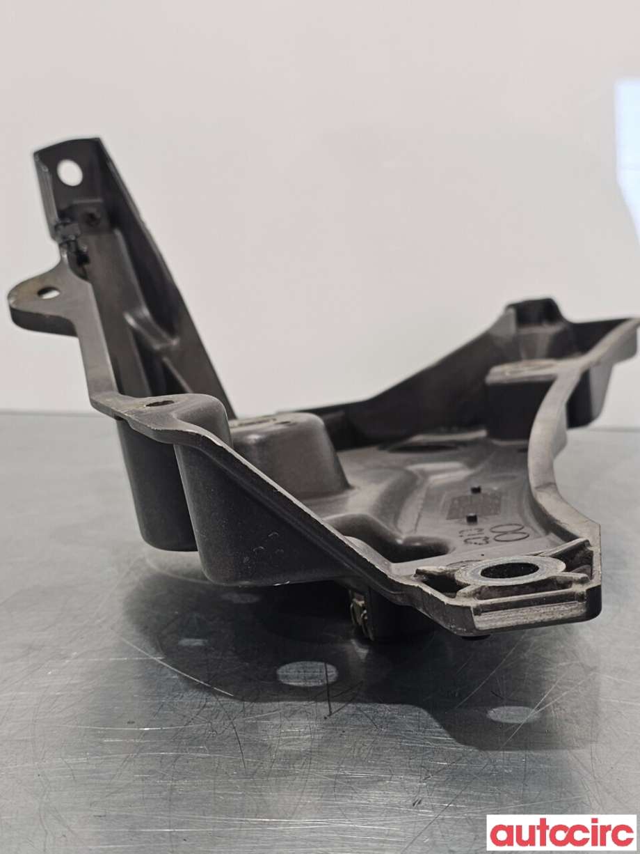 Diverse deler til Volvo V90 / V90 CC / S90 2016-->> (VOLVO|31378985)