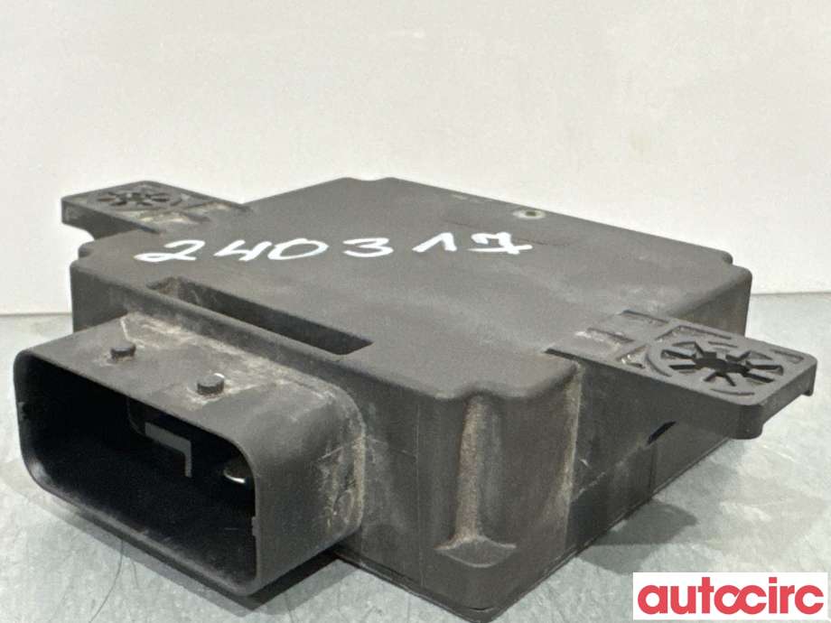 Styreenhet diverse til Mazda CX-5 2012-2017 (Type I)  (MAZDA|P5E1-18-572|8ES010871-00|PE03-18572)