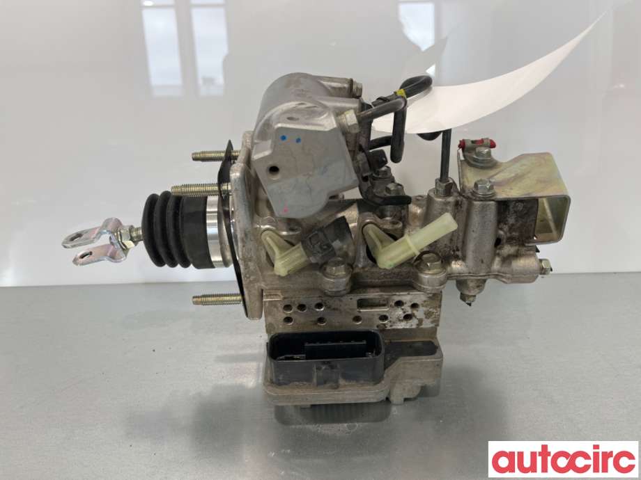 ABS sentral til Toyota Yaris 2012-2014 (Type III, Fase 1) (TOYOTA|4705052140||47210-52140)
