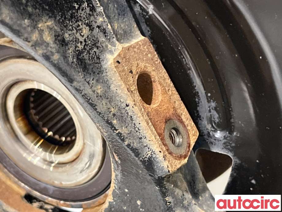 Hjulspindel høyre foran til Toyota Corolla 2019-->>  (TOYOTA|4321102410|)