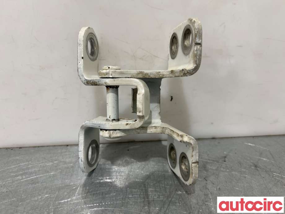 Hengsler til Toyota RAV4 2009-2013 (Type III, Fase 2)  (TOYOTA|6880142050||6880142051)