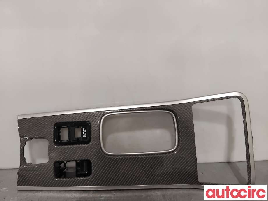 Diverse deler til Mitsubishi Outlander, 2015-->> (Type III, Fase 2)  (MITSUBISHI|8015A256HA)