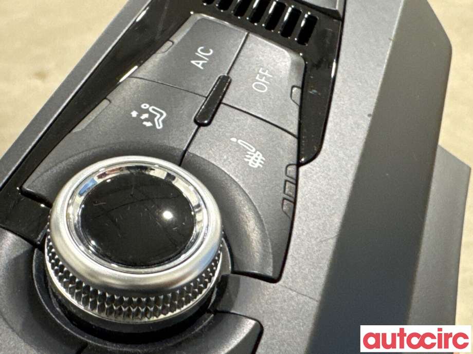 Varmeapparat betjening til Audi Q5 2012-2017 (Type I, Fase 2) (AUDI|8K1820043AT|A2C92743700)
