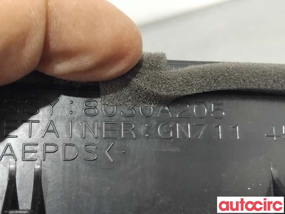 Dashbord friskluftdyse til Mitsubishi Outlander 2015-->> (Type III, Fase 2)  (MITSUBISHI|8030A205|)