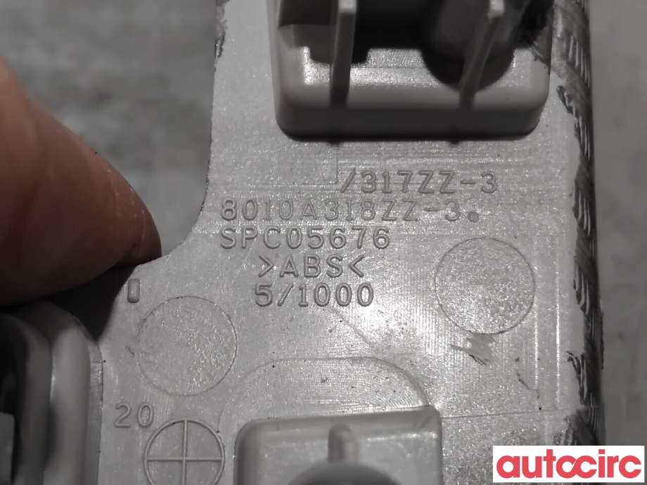 Diverse deler til Mitsubishi Outlander 2015-->> (Type III, Fase 2)  (MITSUBISHI|8010A452HA||8010A318ZZ)