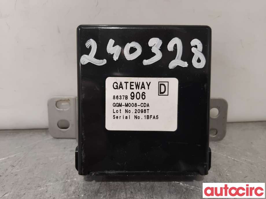 Diverse deler til Mitsubishi Outlander, 2015-->> (Type III, Fase 2)  (MITSUBISHI|8637D046)
