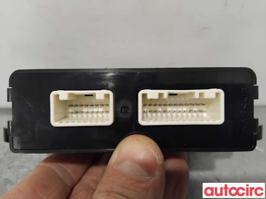 Styreenhet nøkkelfri/keyless til Mitsubishi Outlander 2015-->> (Type III, Fase 2) (MITSUBISHI|8637B420|GGM-M002-205)