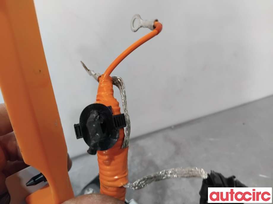 Diverse deler til Mitsubishi Outlander 2015-->> (Type III, Fase 2)  (MITSUBISHI|9461A012|)