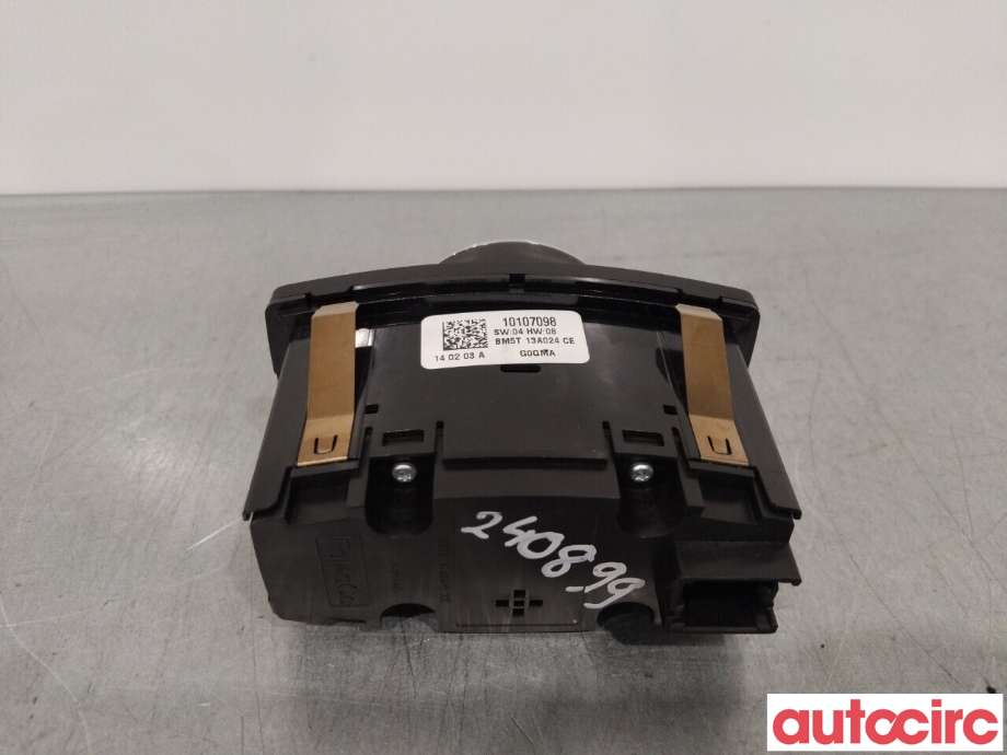 Bryter lys til Ford Focus 2011-2014 (Type III, Fase 1)  (FORD|2048031||BM5T13A024CE)