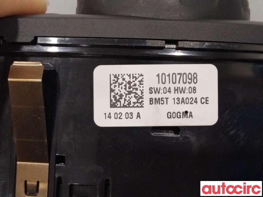 Bryter lys til Ford Focus 2011-2014 (Type III, Fase 1)  (FORD|2048031||BM5T13A024CE)