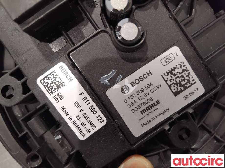 Varmeapparat motor til Volvo V60 / V60 CC 2018-->> (Type II)  (VOLVO|32241017|0130309504|)