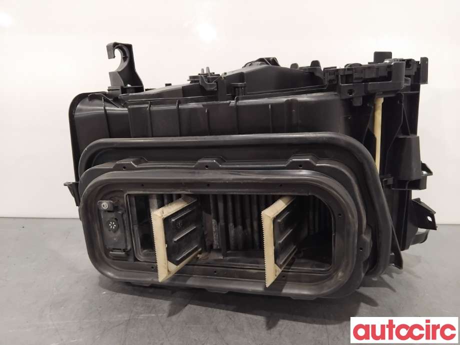 Diverse deler til Volvo V60 / V60 CC 2018-->> (Type II)  (VOLVO|32226554|)